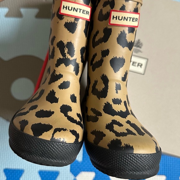 Hunter - Picture 6 of 11